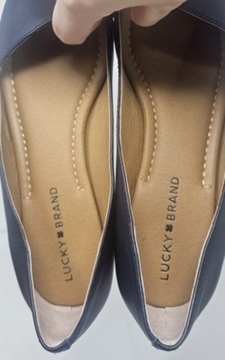 Lucky Brand Women's Archh Almond Toe Asymmetrical Ballet Flats Navy Size 9 - Picture 4 of 8